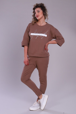 Костюм женский с брюками и кофтой 303 какао